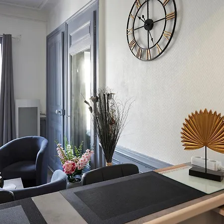 Renove En Centre-ville, Balcon, Animaux Acceptes, Wifi - Fr-1-555-118